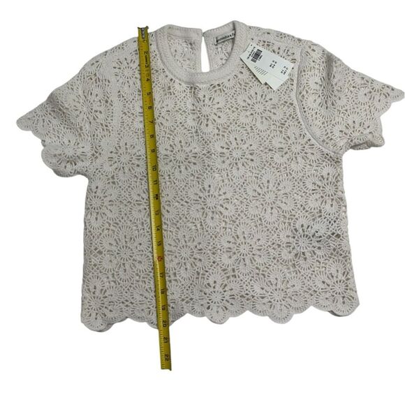 ABERCROMBIE AND FITCH Crochet-Style‎ Floral Lace Tee, Size XSMALL - Picture 6 of 13